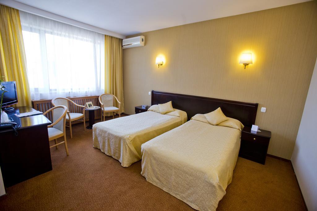 Hotel Dan Bukarest Eksteriør billede