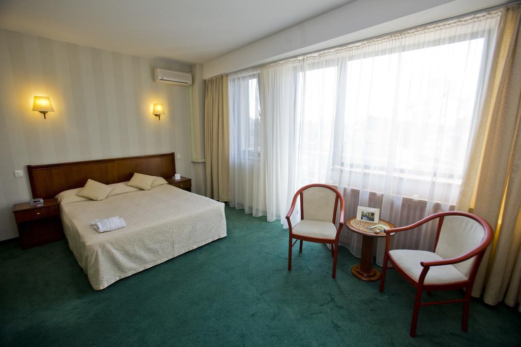 Hotel Dan Bukarest Værelse billede